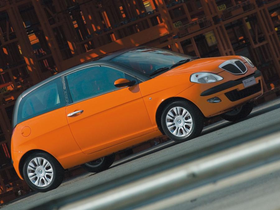  Lancia Ypsilon by MomoDesign 2005 года  (фото 24 из 29)